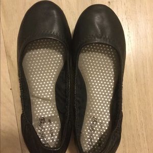 Faded Glory flats!! LIKE NEW